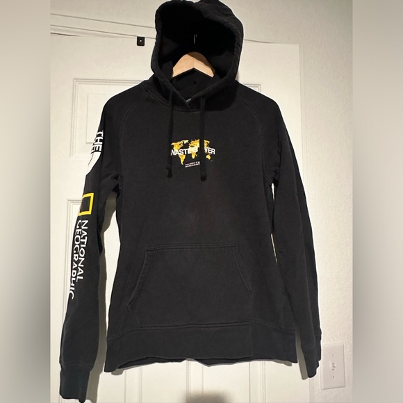 The North Face Hoodies- bundle - Picture 6 of 8